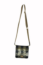 Load image into Gallery viewer, Sequinned Square Crossbody
