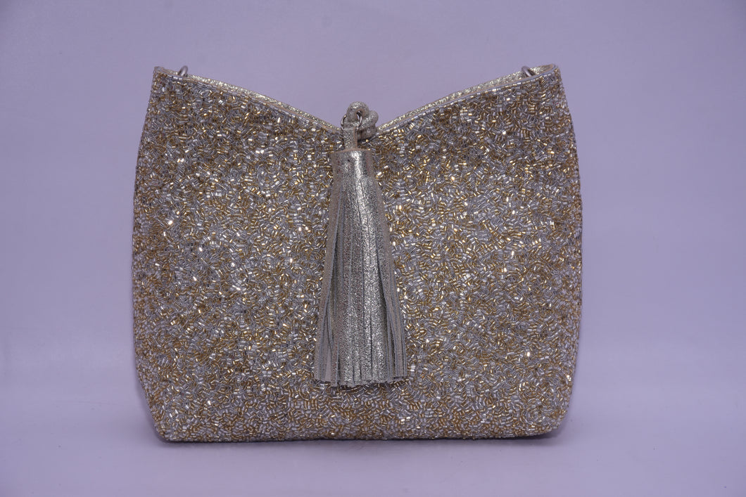 BEADED MINI BUCKET