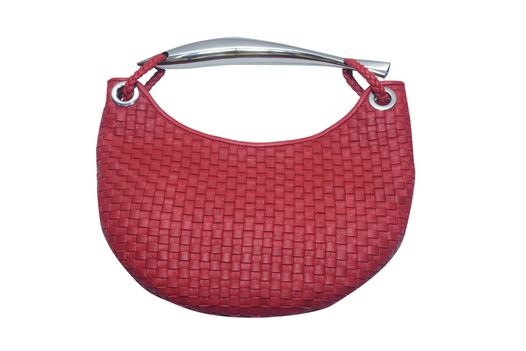 WOVEN BAG WITH METAL FISH HANDLE