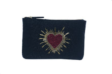 Load image into Gallery viewer, HEARTS BEADED ZIP CLUTCH