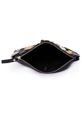 Load image into Gallery viewer, Flower Zip Clutch In Leather